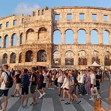 Angels - Anna Apartmán *